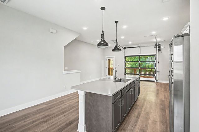 221 Stonecrest Cir, Nashville, TN 37209