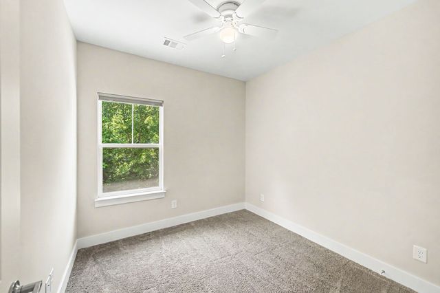 221 Stonecrest Cir, Nashville, TN 37209