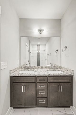 221 Stonecrest Cir, Nashville, TN 37209