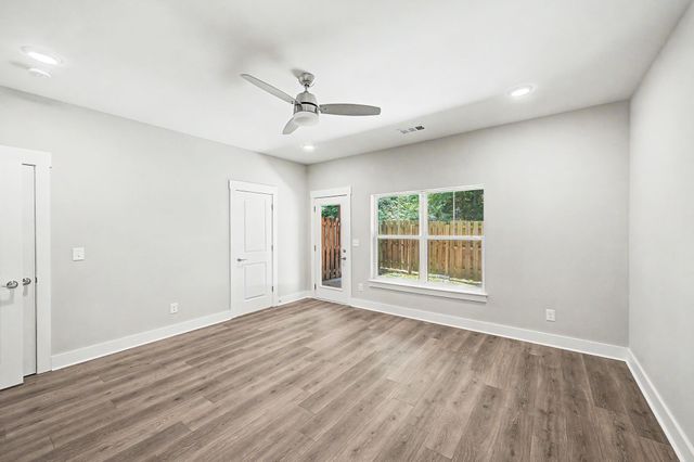 221 Stonecrest Cir, Nashville, TN 37209