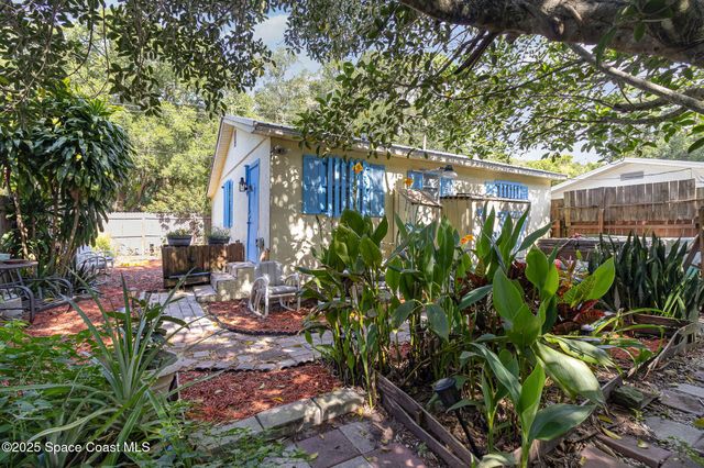 2677 Marigold Avenue, Mims, FL 32754