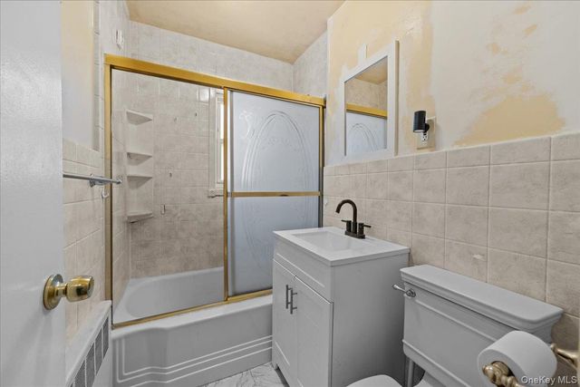 1115 Mace Avenue, Bronx, NY 10469