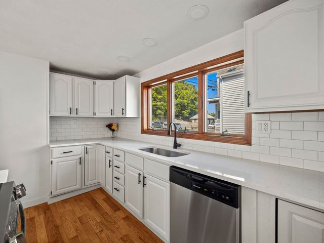 12 Boston St, Lynn, MA 01904