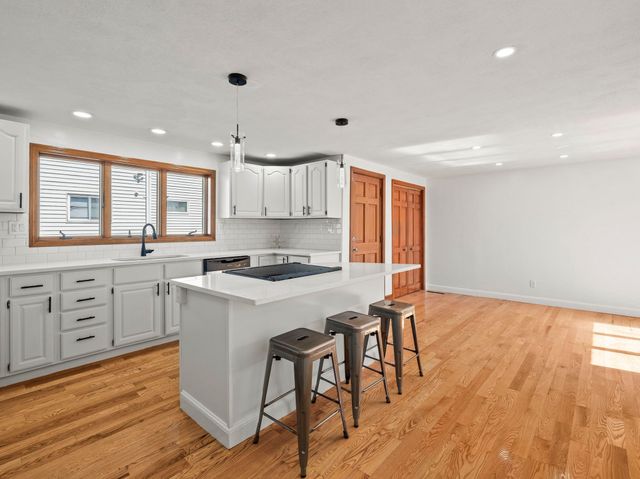 12 Boston St, Lynn, MA 01904