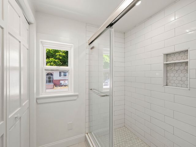 12 Boston St, Lynn, MA 01904