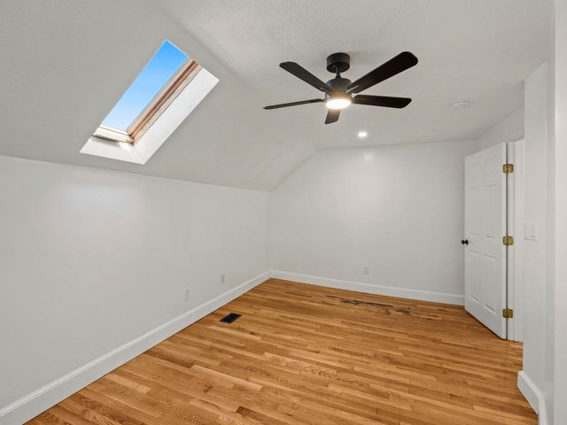 12 Boston St, Lynn, MA 01904