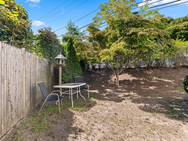 12 Boston St, Lynn, MA 01904