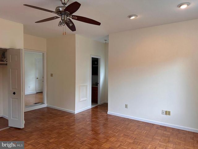 8 ARTHUR RD, Bryn Mawr, PA 19010
