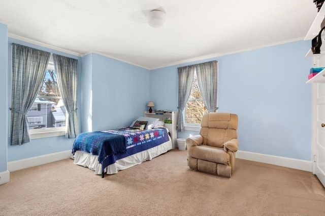126 Moffat Rd, Newton, MA 02468