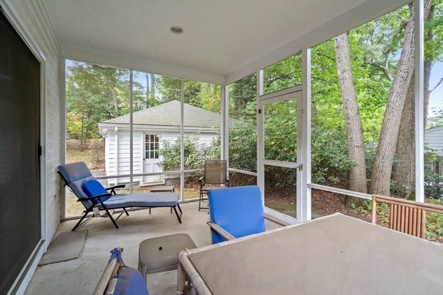 126 Moffat Rd, Newton, MA 02468