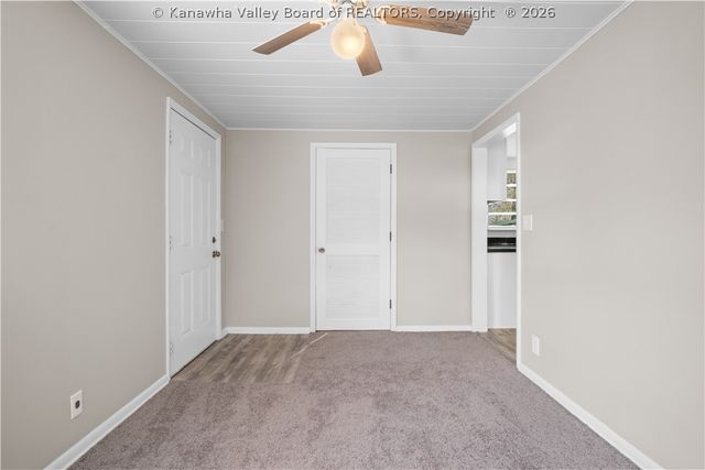 60 Dunbar Avenue, Dunbar, WV 25064