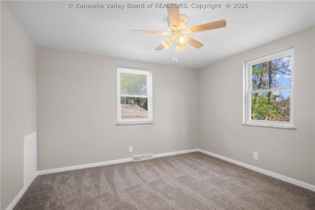 60 Dunbar Avenue, Dunbar, WV 25064