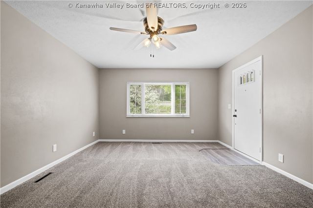 60 Dunbar Avenue, Dunbar, WV 25064