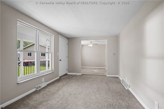 60 Dunbar Avenue, Dunbar, WV 25064