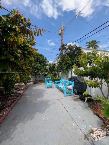 3221 NE 7th Street 2, Pompano Beach, FL 33062