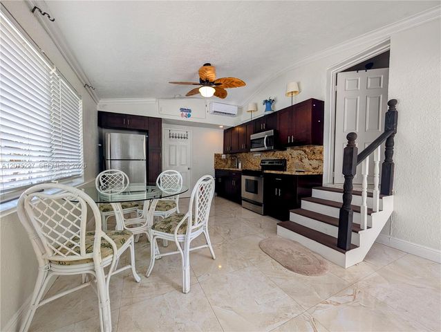 3221 NE 7th Street 2, Pompano Beach, FL 33062