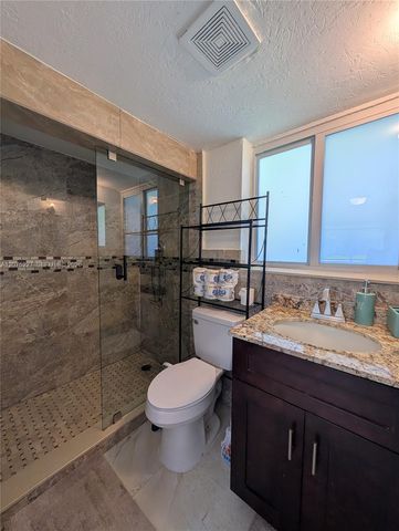 3221 NE 7th Street 2, Pompano Beach, FL 33062