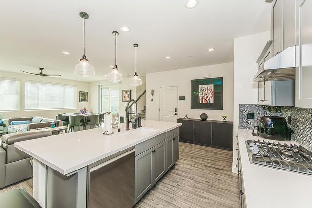 4148 Beverly Avenue, Clovis, CA 93619