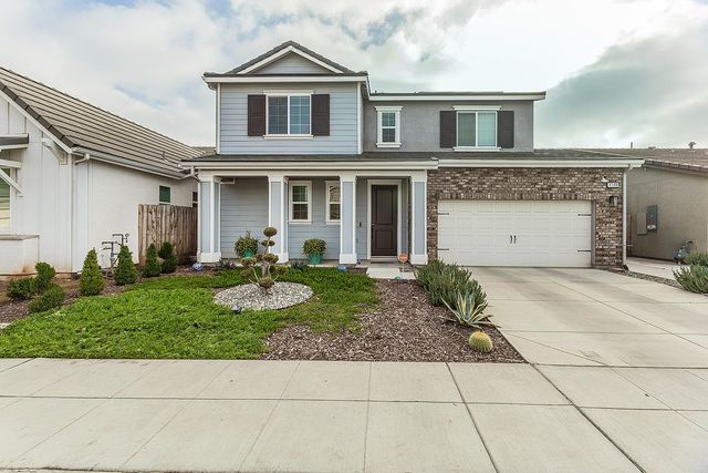 4148 Beverly Avenue, Clovis, CA 93619