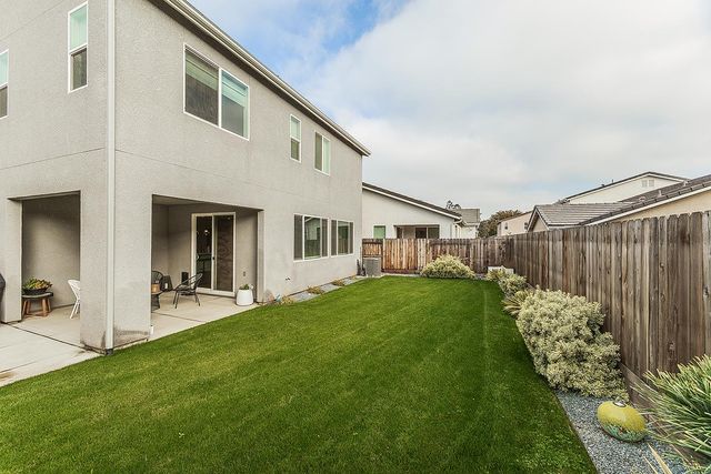 4148 Beverly Avenue, Clovis, CA 93619