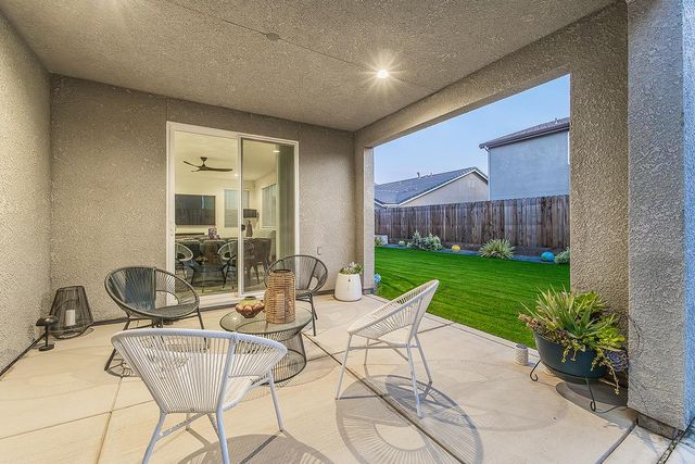 4148 Beverly Avenue, Clovis, CA 93619