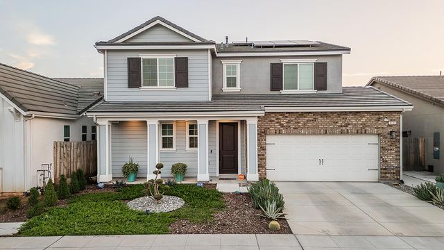 4148 Beverly Avenue, Clovis, CA 93619
