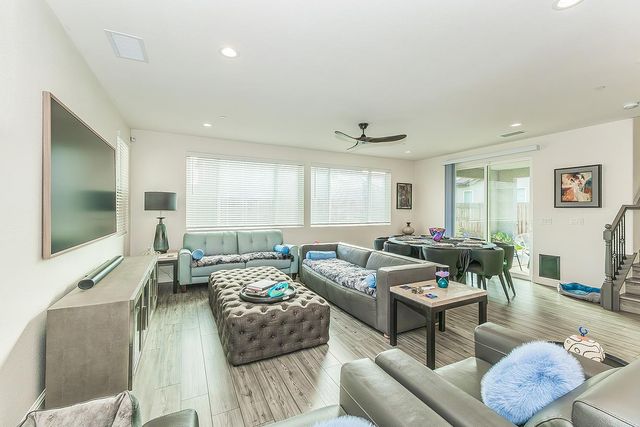 4148 Beverly Avenue, Clovis, CA 93619