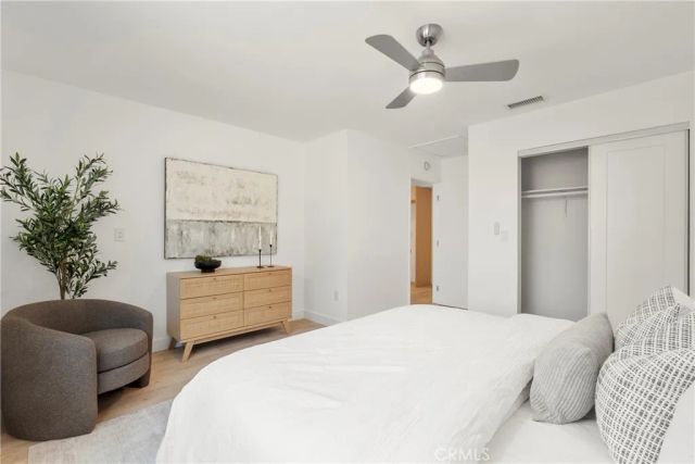 21731 Bryant, Canoga Park, CA 91304
