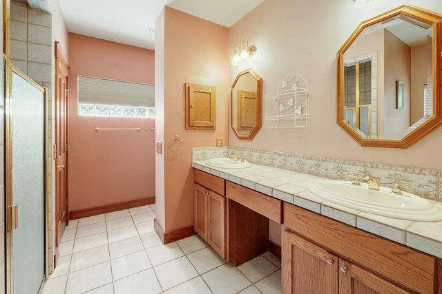 95 Augusta DR, Wimberley, TX 78676
