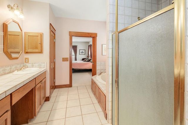 95 Augusta DR, Wimberley, TX 78676