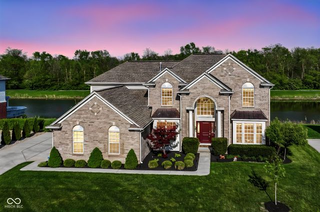 13845 Kickapoo Trail, Carmel, IN 46033