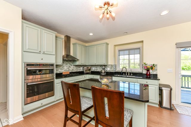 13845 Kickapoo Trail, Carmel, IN 46033