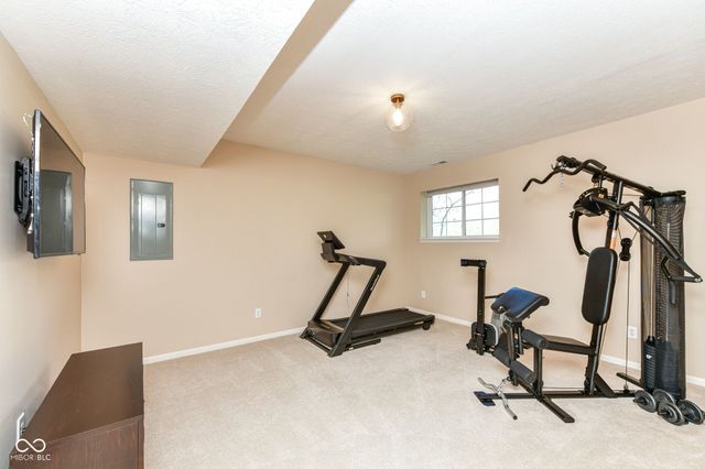 13845 Kickapoo Trail, Carmel, IN 46033