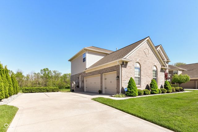 13845 Kickapoo Trail, Carmel, IN 46033