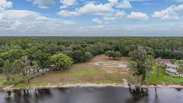 215 LAKE BRANT DRIVE, Lutz, FL 33548