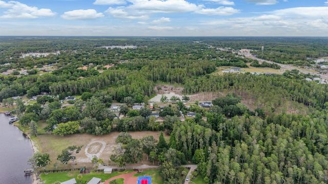 215 LAKE BRANT DRIVE, Lutz, FL 33548
