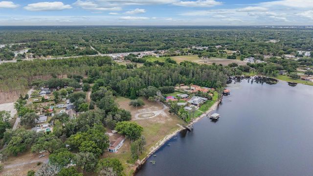 215 LAKE BRANT DRIVE, Lutz, FL 33548