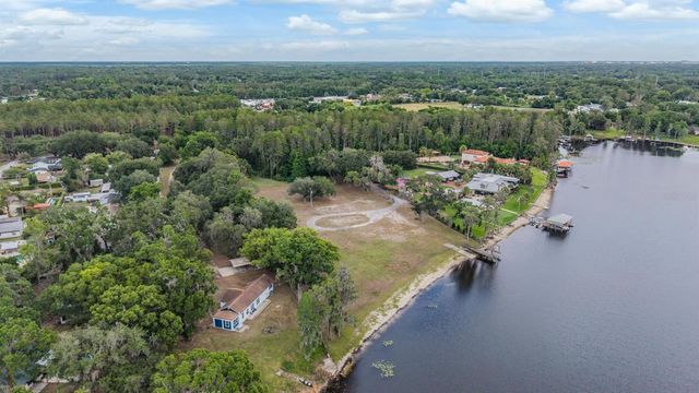 215 LAKE BRANT DRIVE, Lutz, FL 33548
