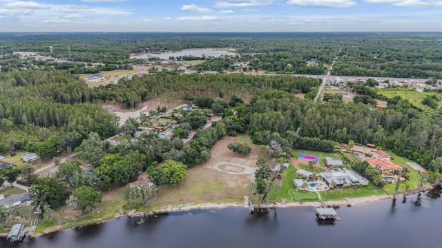 215 LAKE BRANT DRIVE, Lutz, FL 33548