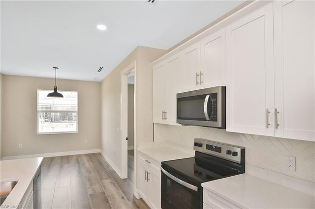 1406 NW 19th ST, Cape Coral, FL 33993