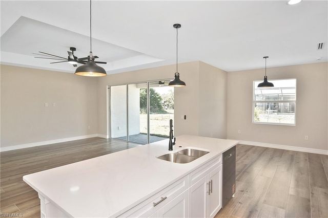 1406 NW 19th ST, Cape Coral, FL 33993