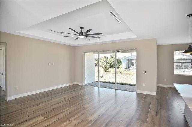 1406 NW 19th ST, Cape Coral, FL 33993