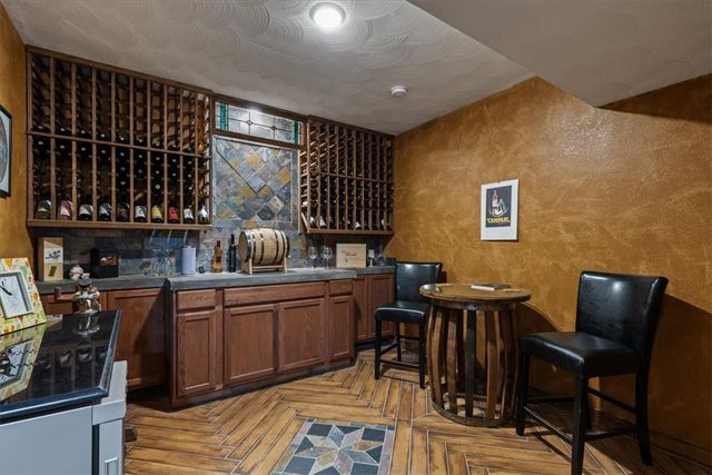 240 Point Mirage Road, Eureka Springs, AR 72631