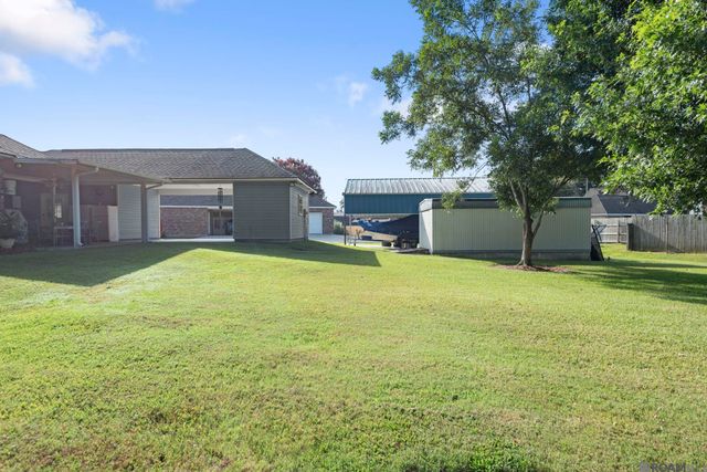 12074 W Milstead Pl, Baton Rouge, LA 70818