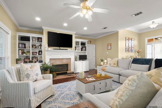 12074 W Milstead Pl, Baton Rouge, LA 70818