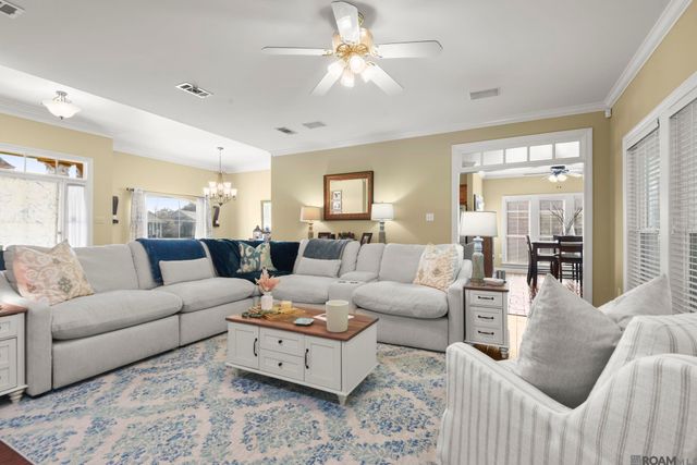 12074 W Milstead Pl, Baton Rouge, LA 70818