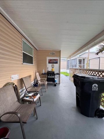 120 Plantation Boulevard 120, Lake Worth, FL 33467