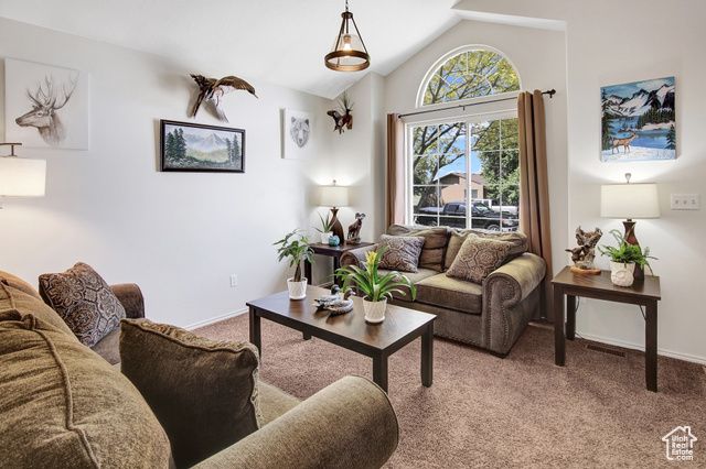 5178 S 3025 W, Roy, UT 84067