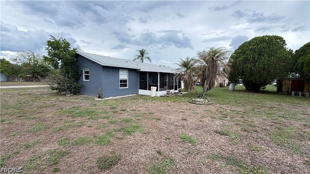 311 Schoolside DR, Lehigh Acres, FL 33936