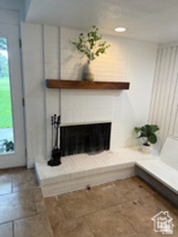 2939 N MARRCREST DR, Provo, UT 84604